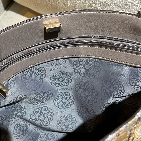 Enzo Angiolini Tote Bag - Picture 11 of 12